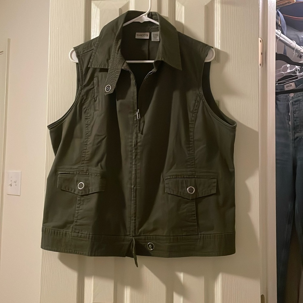 Cute army green vest
